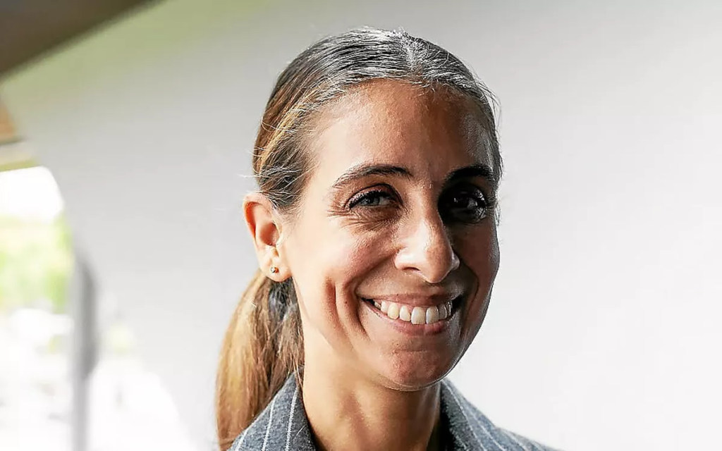 Anne-Charlène Bezzina compagnon, biographie et parcours public